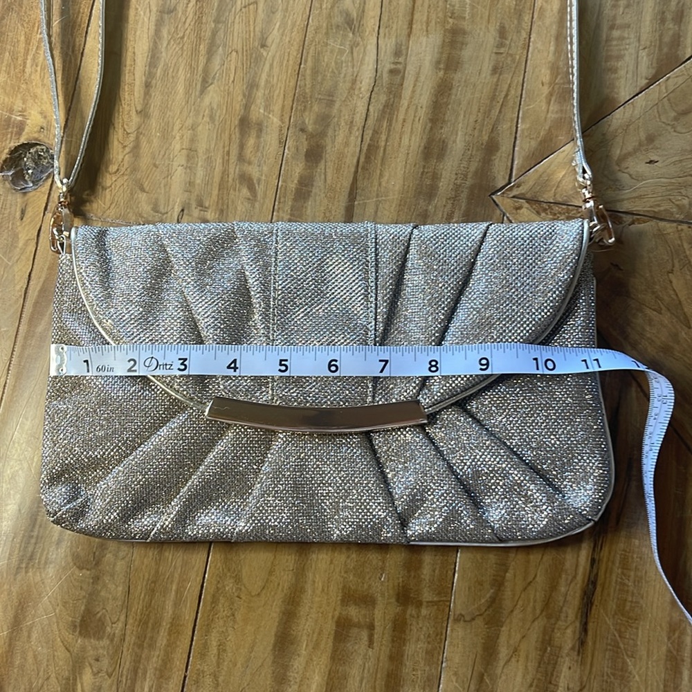 Call it Spring Gold Evening Bag Carry Shoulder - Picture 4 of 6
